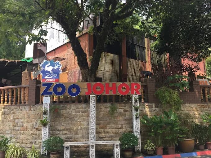 Famous Places in Johor Bahru to Visit for Tourists and Travelers Zoo Johor