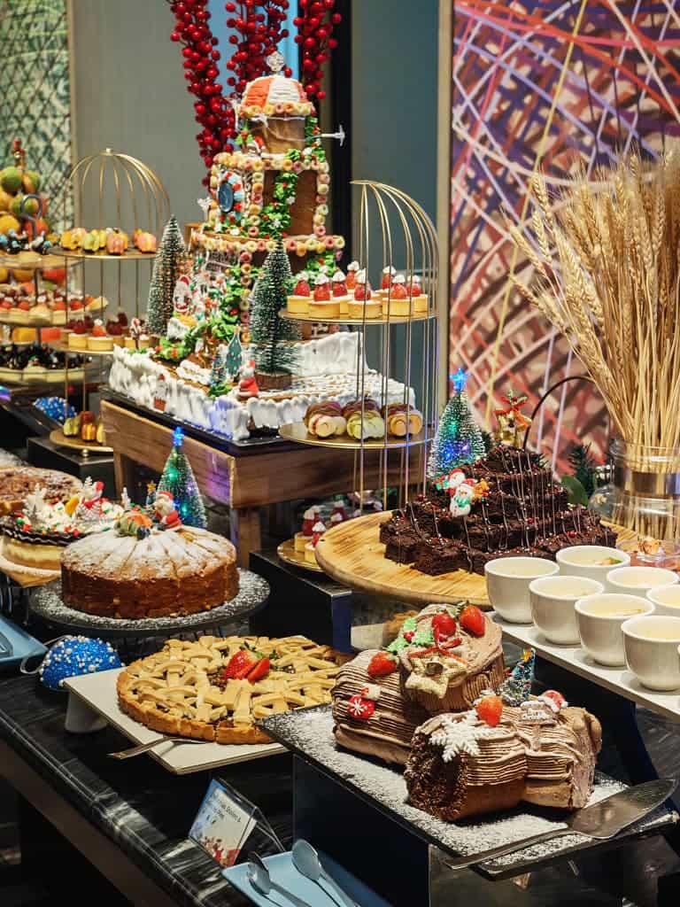 Best Christmas Dinner in Johor Bahru Holiday Inn