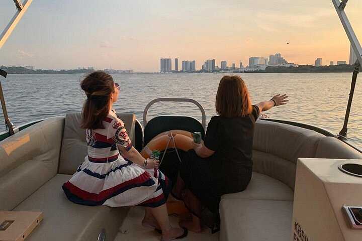 Brooklyn Cruise at Puteri Harbour Booking Online